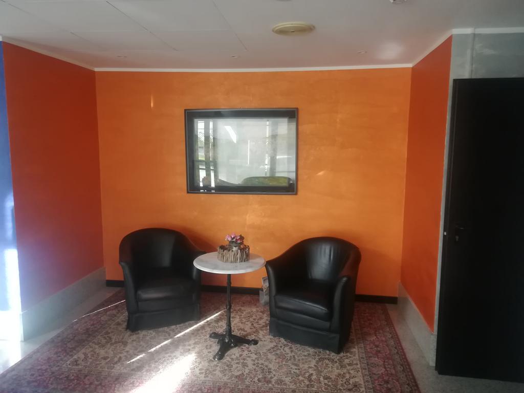 Hotel Gardenia Cermenate Exterior photo